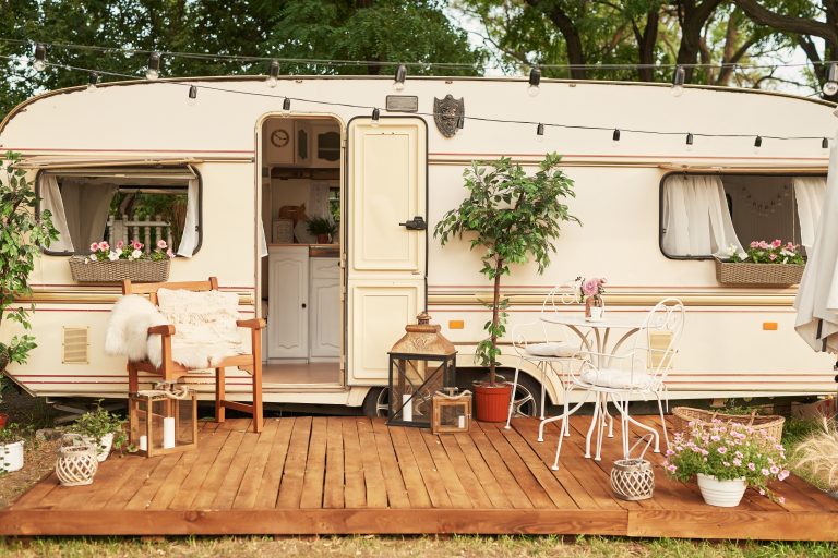 Cozy caravan home with outdoor seating